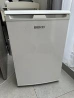 Petit frigo Beko avec congelateur, Ophalen, Gebruikt, Minder dan 85 cm