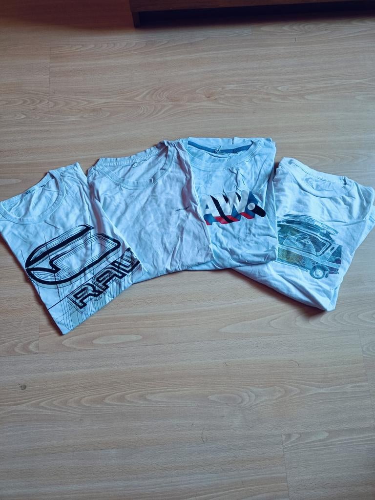 4 t-shirt met print, Kinderen en Baby's, Kinderkleding | Maat 140, Ophalen