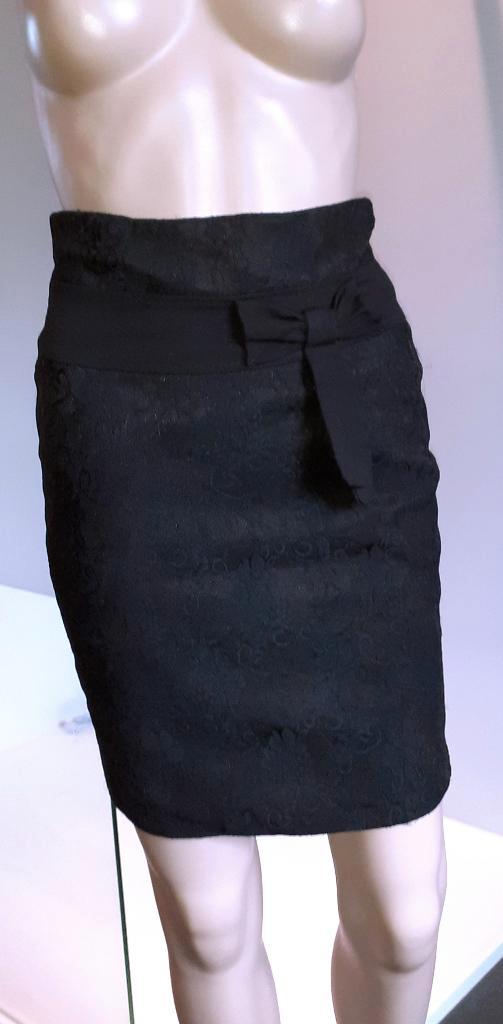 Rok zwart met kant en strik New Collection XS-S, Vêtements | Femmes, Jupes, Neuf, Taille 34 (XS) ou plus petite, Noir, Longueur genou