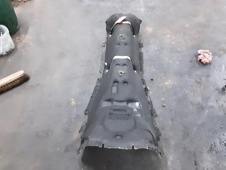 DIVERS DIVERS Ferrari GTC4 Lusso (01-2016/-) (084428100), Autos : Pièces & Accessoires, Autres pièces automobiles, Ferrari, Utilisé