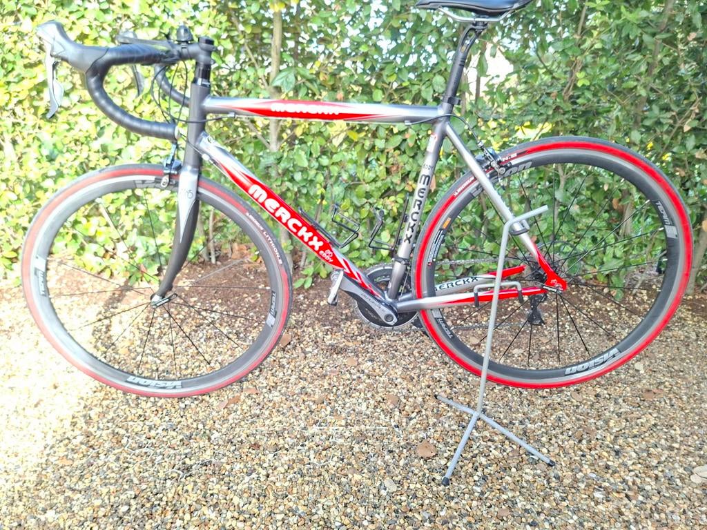 Racefiets Eddy Merckx gara maat 54 af montage dura race 9000, Fietsen en Brommers, Ophalen