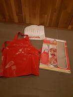 Ensemble toque + tablier, 6 ans, Enlèvement ou Envoi, Neuf, 110 à 116, Garçon ou Fille