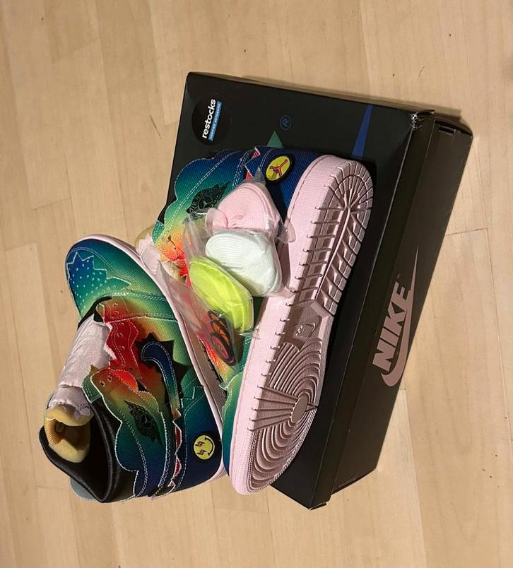 Air Jordan 1 Retro High J Balvin (45), Kleding | Heren, Schoenen, Sneakers, Wit, Ophalen of Verzenden