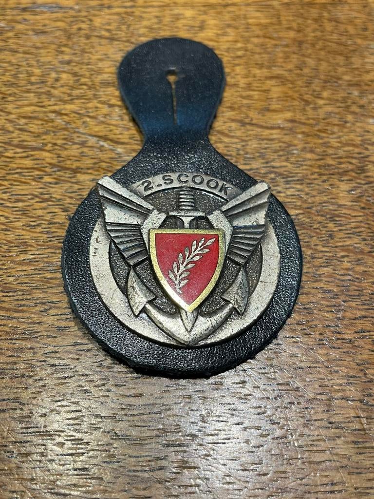 Borsthanger 2SCOOK, Verzenden, Embleem of Badge