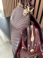 Tas, Ophalen, Zo goed als nieuw