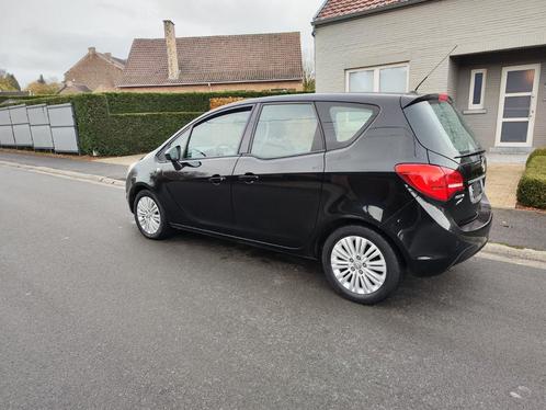 Opel Meriva 1.3cdti 2011 euro5 contrôle technique ok, Auto's, Opel, Bedrijf, Meriva, ABS, Adaptieve lichten, Airbags, Airconditioning