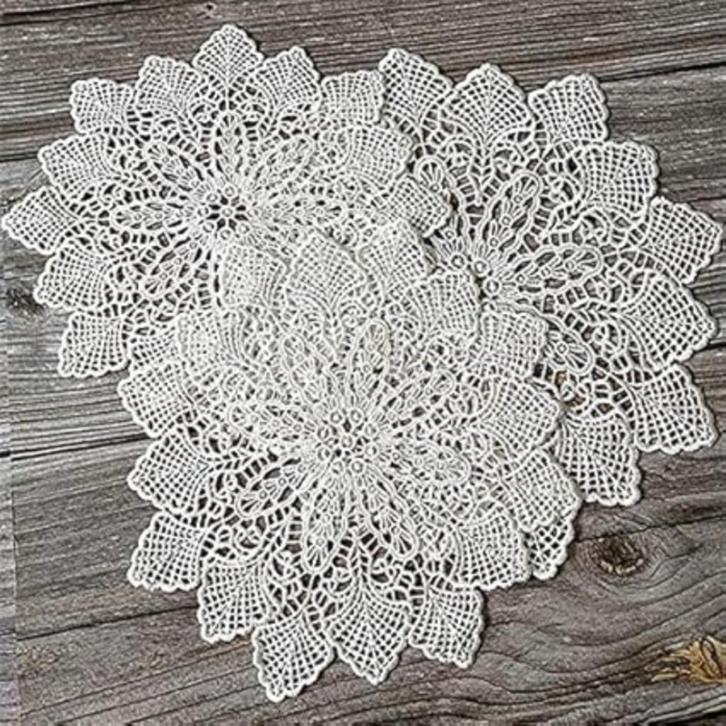 Witte kanten gehaakt tafelkleed SNELLE GRATIS LEVERING, Huis en Inrichting, Tafelkleden, Nieuw, Verzenden