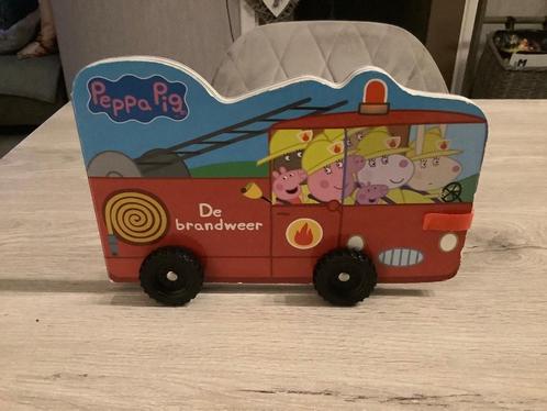 eppa Pig brandweer voorleesboek (2018), Boeken, Kinderboeken | Kleuters, Zo goed als nieuw, Non-fictie, 4 jaar, Jongen of Meisje
