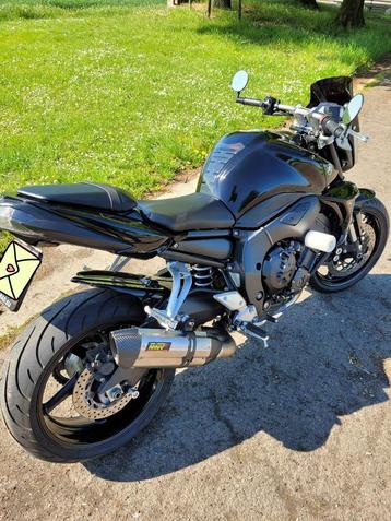 Yamaha FZ1 Ermax -17.000KM  Etat nickel  beschikbaar voor biedingen