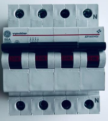 Vynckier EP100Gi aansluitautomaat EP103NGi50 10kA 3P+N 50A beschikbaar voor biedingen