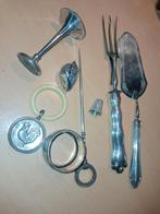 Lotje zilveren voorwerpen, Ophalen