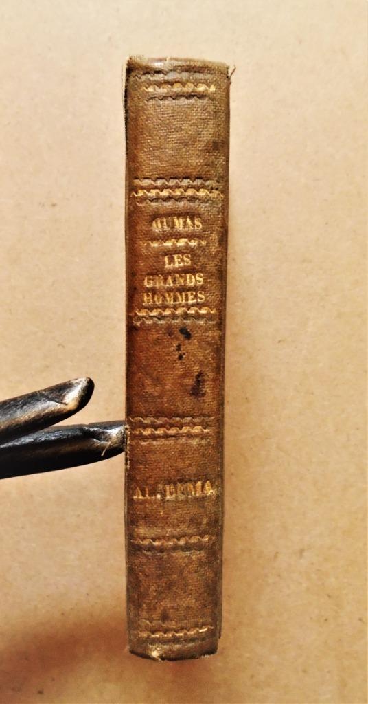 Alexandre Dumas- Les Grands Hommes en robe de chambre - 1855, Boeken, Literatuur, Gelezen, België, Ophalen of Verzenden