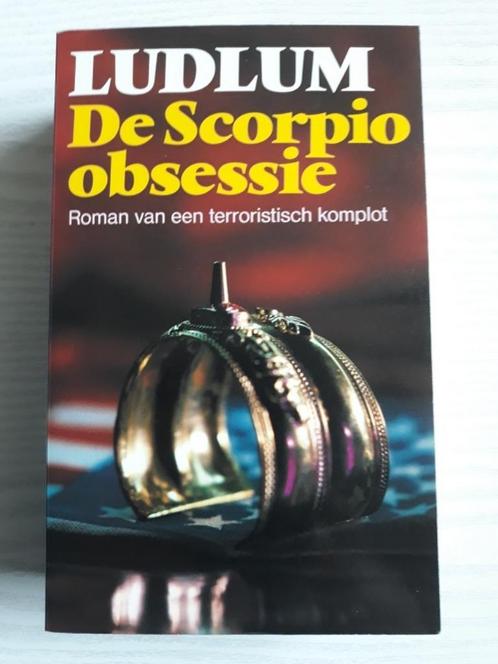 Boek Ludlum – De Scorpio obsessie, Boeken, Thrillers, Gelezen, Ophalen of Verzenden