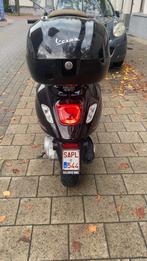 Vespa Primavera euro 5, Ophalen, Zo goed als nieuw, Benzine, Vespa