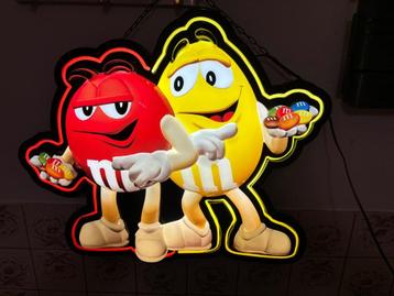 M&M's Lichtreclame beschikbaar voor biedingen