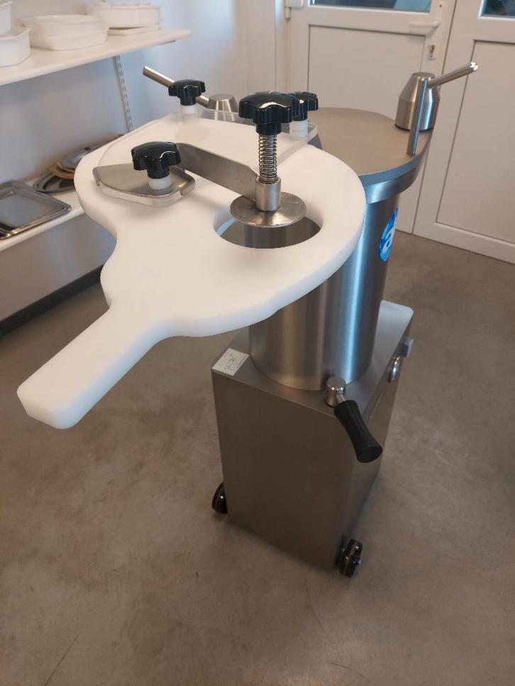 Hamburgervormer voor op vulbus - NIEUW, Zakelijke goederen, Horeca | Food, Vlees, Ophalen