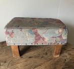 Brocante voetenbankje met gobelinstof, Antiek en Kunst, Ophalen of Verzenden