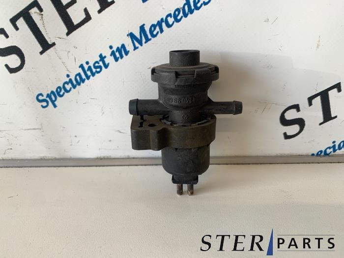 Limiteur de pression carburant d'un Mercedes SL, Autos : Pièces & Accessoires, Systèmes à carburant, Mercedes-Benz, Utilisé, 3 mois de garantie