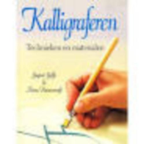 Kalligraferen technieken en materialen Gaynor Goffe Anna Rav, Livres, Loisirs & Temps libre, Comme neuf, Enlèvement ou Envoi