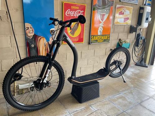 Step,Hondenstep Gravity pro air., Fietsen en Brommers, Steps, Zo goed als nieuw, Overige typen, Ophalen
