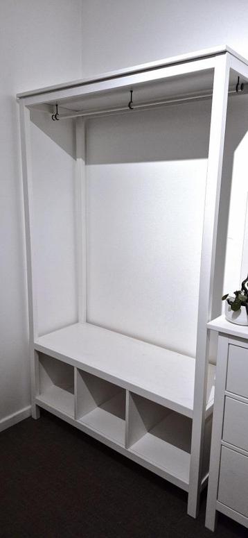 Ikea HEMNES open kledingkast beschikbaar voor biedingen