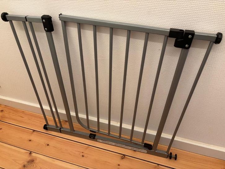 Traphekje in prima staat, Kinderen en Baby's, Traphekjes, Gebruikt, Klemhekje, Aluminium, minder dan 100 cm, Ophalen