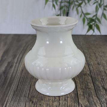 Wedgwood Edme Lepelvaasje beschikbaar voor biedingen