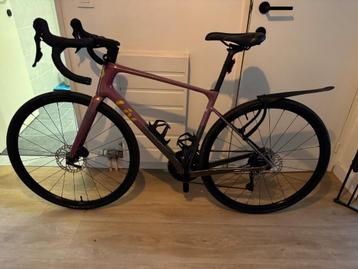 LIV Avail Advanced 2, Medium | Slechts 800 km, Fietsen en Brommers, Fietsen | Racefietsen, Ophalen, Carbon, Giant, Zo goed als nieuw