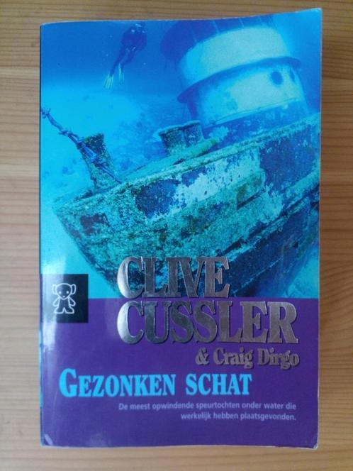 Clive Cussler - Gezonken schat (Sea hunters serie), Boeken, Thrillers, Gelezen, Amerika, Ophalen of Verzenden