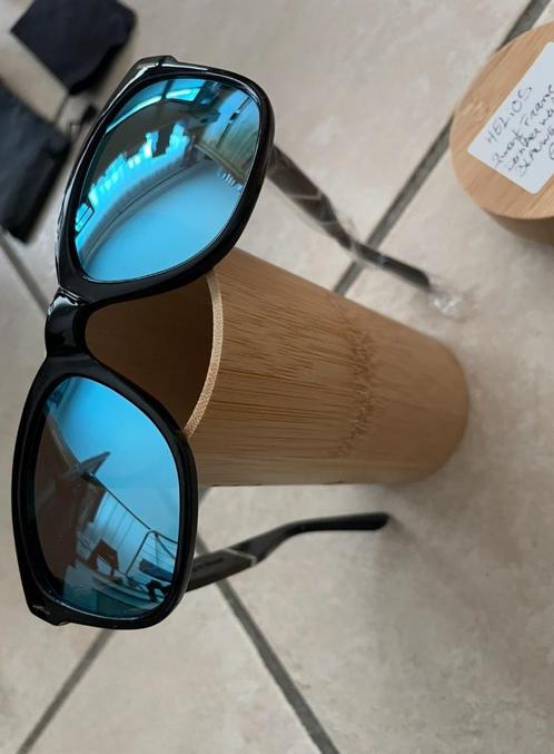 Houten Zonnebril Helios - Zwart & Donker Walnoot, Handtassen en Accessoires, Zonnebrillen en Brillen | Dames, Nieuw, Zonnebril