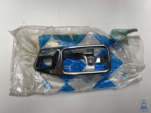 NOS rozet deuropener links voor Mercedes-Benz W116, Auto-onderdelen, Interieur en Bekleding, Mercedes-Benz, Nieuw, Ophalen of Verzenden