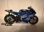 VALENTINO ROSSI MINICHAMPS 1/12 GAULOISES YAMAHA, Enlèvement ou Envoi, Comme neuf, 1:9 à 1:12, Moteur