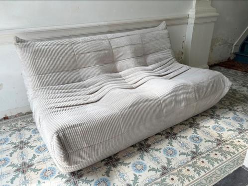 Nieuwe designer zetel – Togo Style, Huis en Inrichting, Zetels | Zetels en Chaises Longues, Zo goed als nieuw, Ophalen of Verzenden