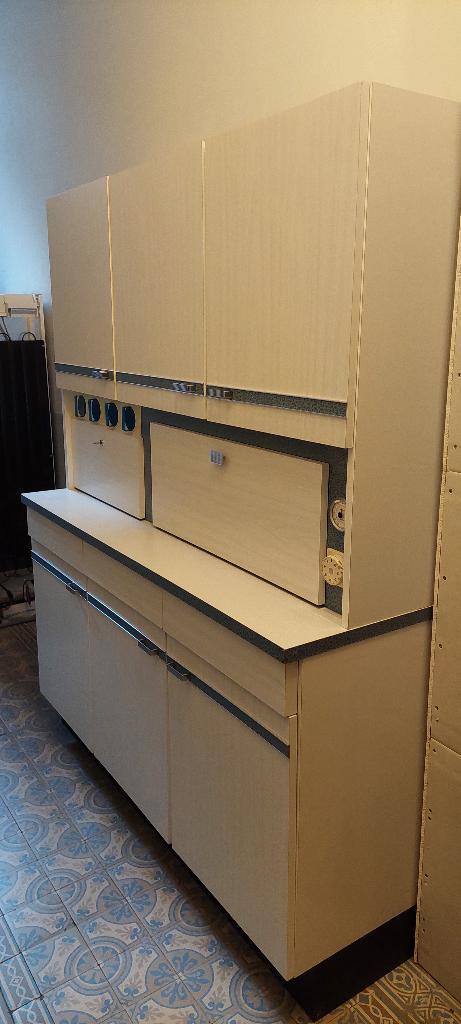 Meuble cuisine deux corps formica gris année 70, Maison & Meubles, Cuisine | Éléments de cuisine, Utilisé, 150 à 200 cm, 100 à 150 cm