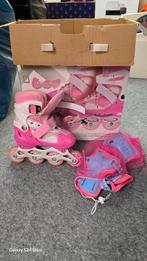 Patins à roues alignées avec protection - taille 31/34, Enfants & Bébés, Jouets | Extérieur | Patins à roulettes, Enlèvement, Utilisé