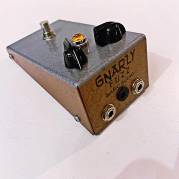 allerlei effectpedalen: UA, ZVEX, Radial, Basic AUdio, Drolo beschikbaar voor biedingen