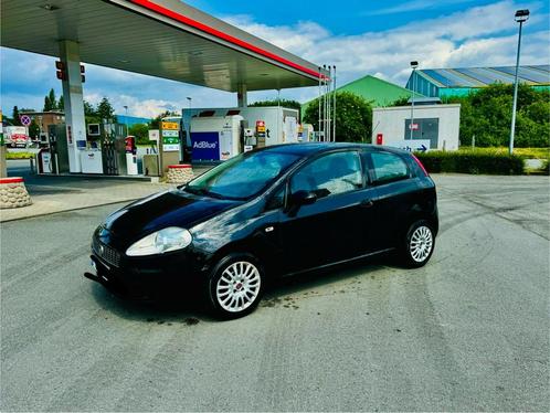 Fiat punto benzine euro 4 gekeurd voor verkoop met carpas, Auto's, Fiat, Bedrijf, Punto, Benzine, Euro 4, Ophalen