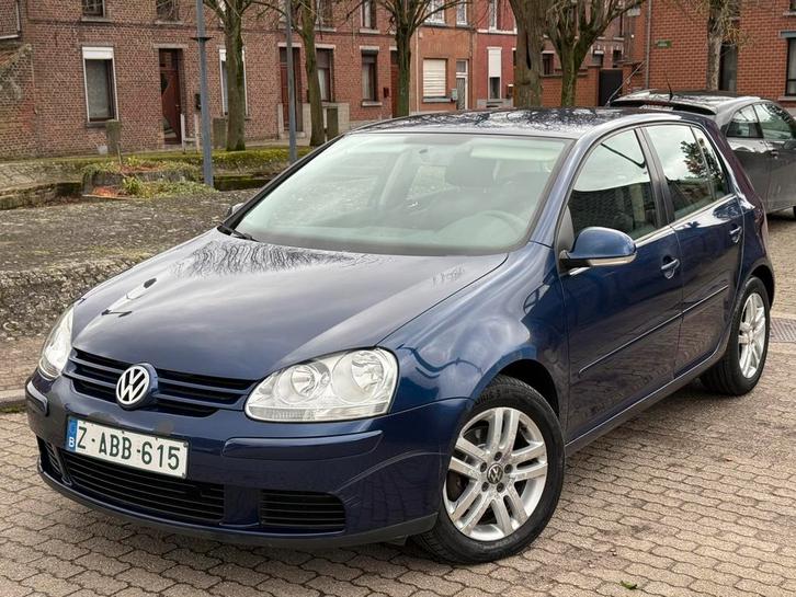 VW golf 5 1.9 TDi 105ch 6vitesses / airco / 5p / CT OK, Auto's, Volkswagen, Particulier, Golf, Diesel, Euro 4, 5 deurs, Handgeschakeld