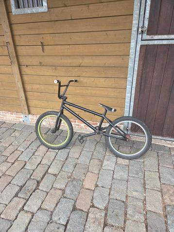Salt bmx beschikbaar voor biedingen