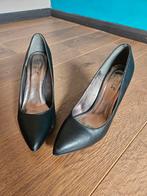 Zwarte pumps met elegante hiel, Kleding | Dames, Schoenen, Ophalen, Zo goed als nieuw, Pumps