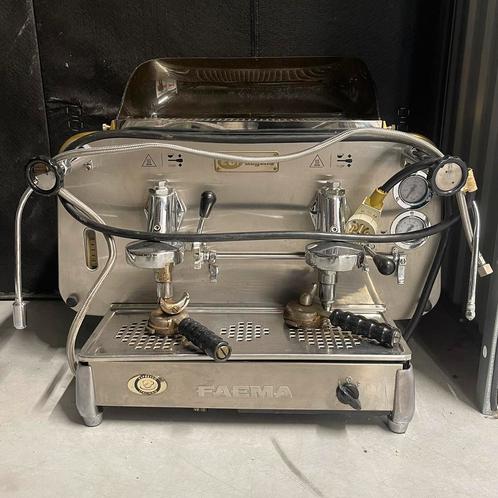 Faema E61Legend S2 + koffiemolen ➡️Geen opkopers aub., Electroménager, Cafetières, Utilisé, Café en grains, Cafetière, 2 à 4 tasses