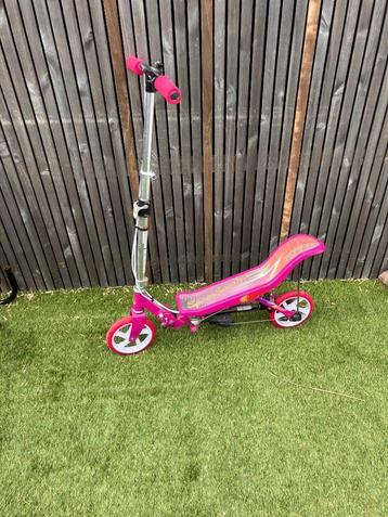 space scooter beschikbaar voor biedingen