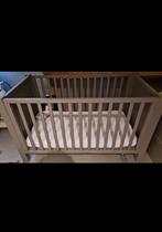 Babybedje met aerosleep matras, Kinderen en Baby's, Kinderkamer | Complete kinderkamers, Ophalen, Zo goed als nieuw