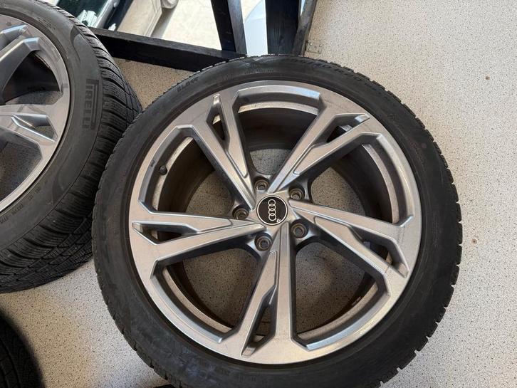 Audi rs etron gt winterset origineel nieuw, Auto-onderdelen, Banden en Velgen, Banden en Velgen, Winterbanden, Overige, Ophalen