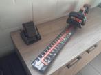 Black+Decker BCHTS36B Heggenschaar + 2 Batterijen + Lader, Ophalen, Zo goed als nieuw, Accu, Black&Decker