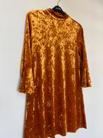 Monki jurk oranje/glinsterend/oker/mosterd, Vêtements | Femmes, Robes, Enlèvement ou Envoi