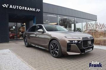 BMW 740 XD / 2-TONE / UNIQUE! / TV / LOUNGE / B&W / KRISTL beschikbaar voor biedingen