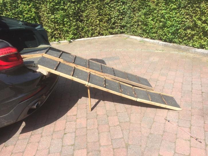 honden oploopplanken/rampen, één vaste en één opplooibaar, Dieren en Toebehoren, Overige Dieren-accessoires, Gebruikt, Ophalen