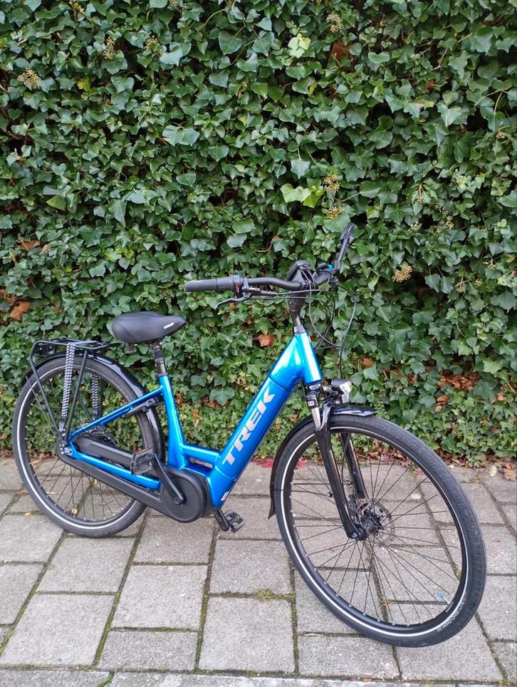 Trek district +6, Fietsen en Brommers, Elektrische fietsen, Zo goed als nieuw, Ophalen