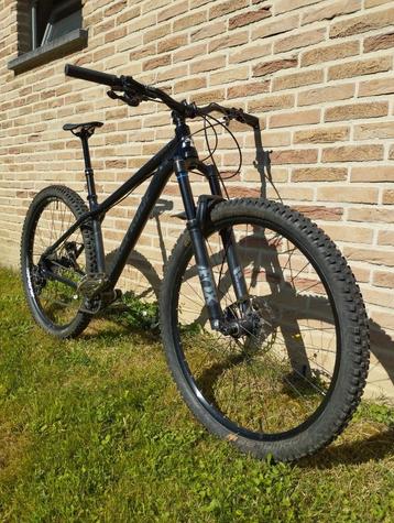 VTT Nukeproof Scout 29  disponible aux enchères